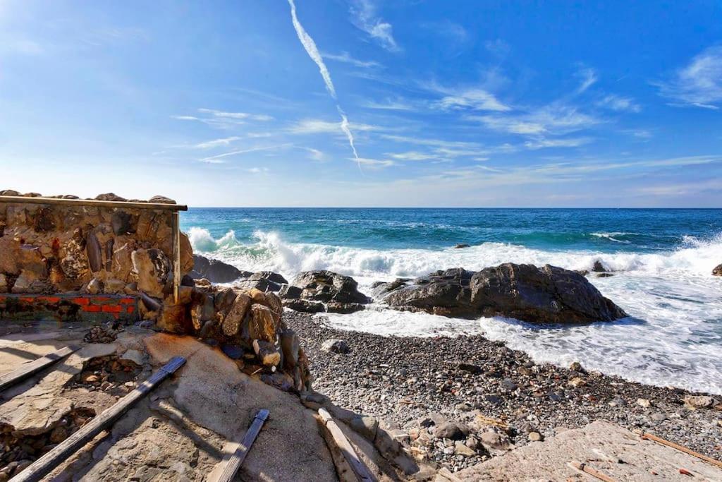 Dalla Spiaggetta A Quinto 热那亚 外观 照片